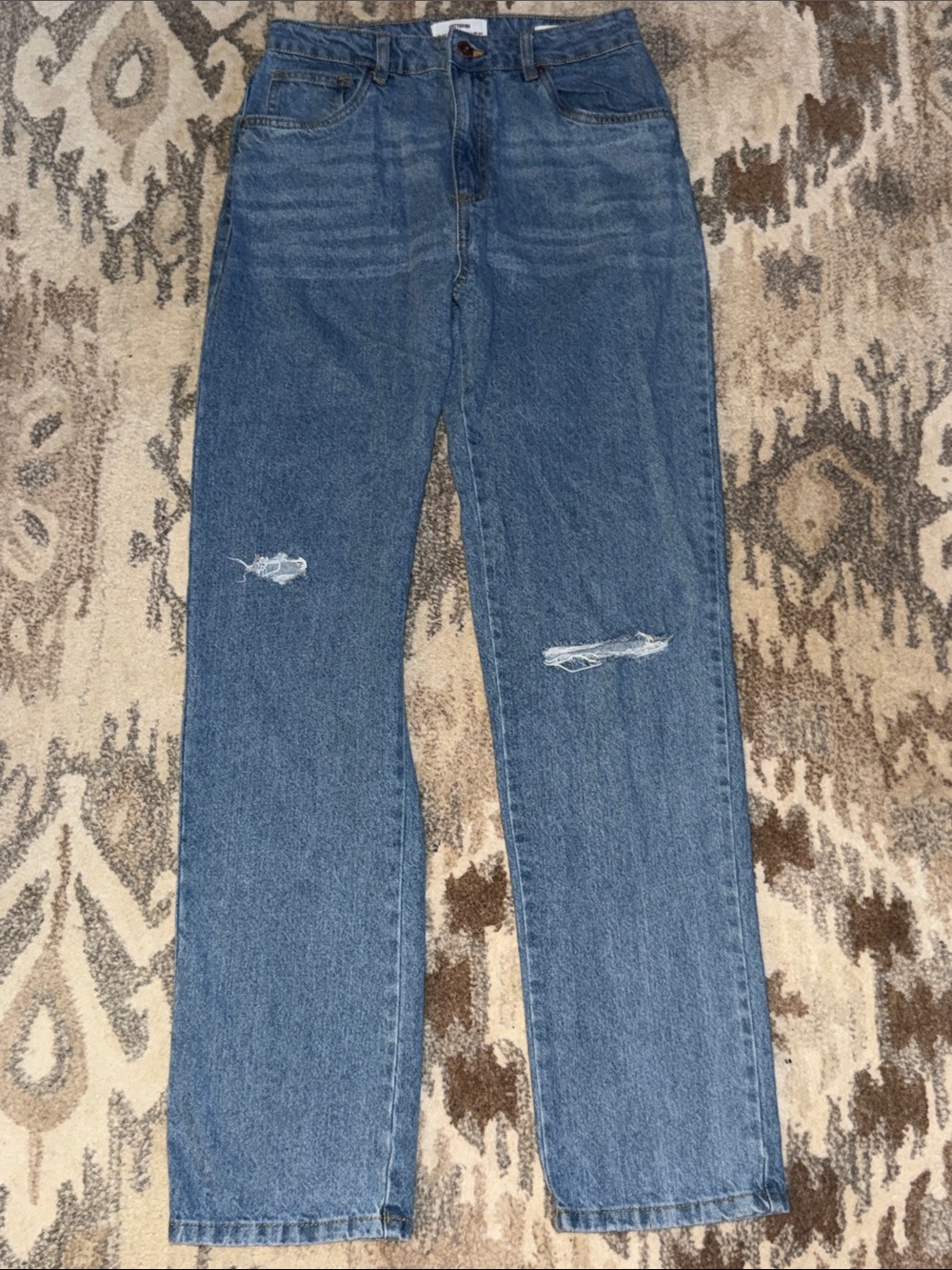 Distressed Straight-Leg Jeans 6